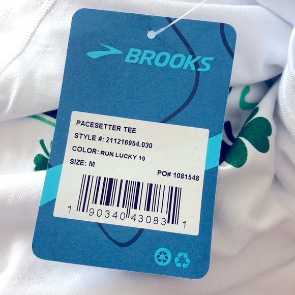 Brooks Run Lucky Pacesetters Tee St. Patrick’s Day Irish, Size M New with Tag - Picture 5 of 11